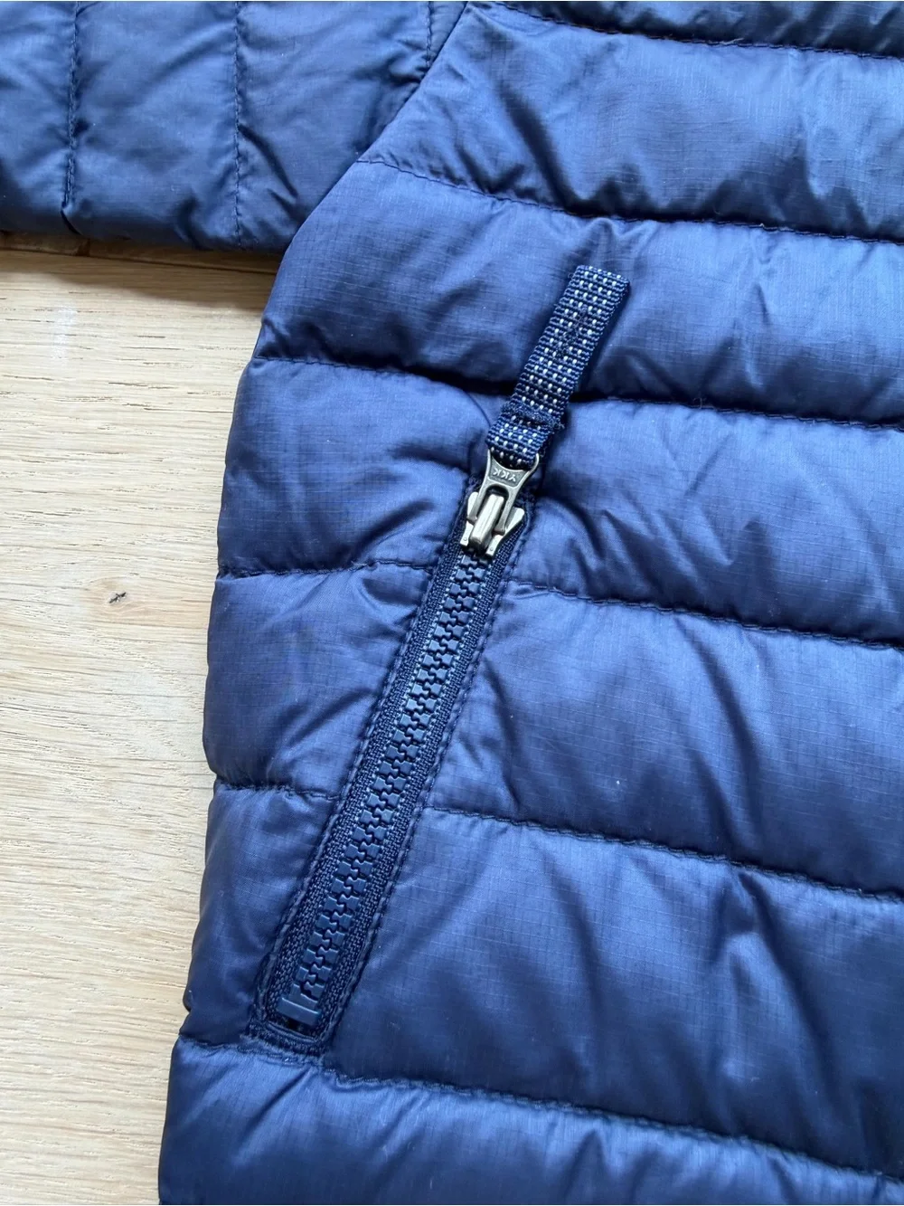 Patagonia Baby Down Sweater Puffer Jacket 3–6M Navy Lightweight - Picture 2 of 5